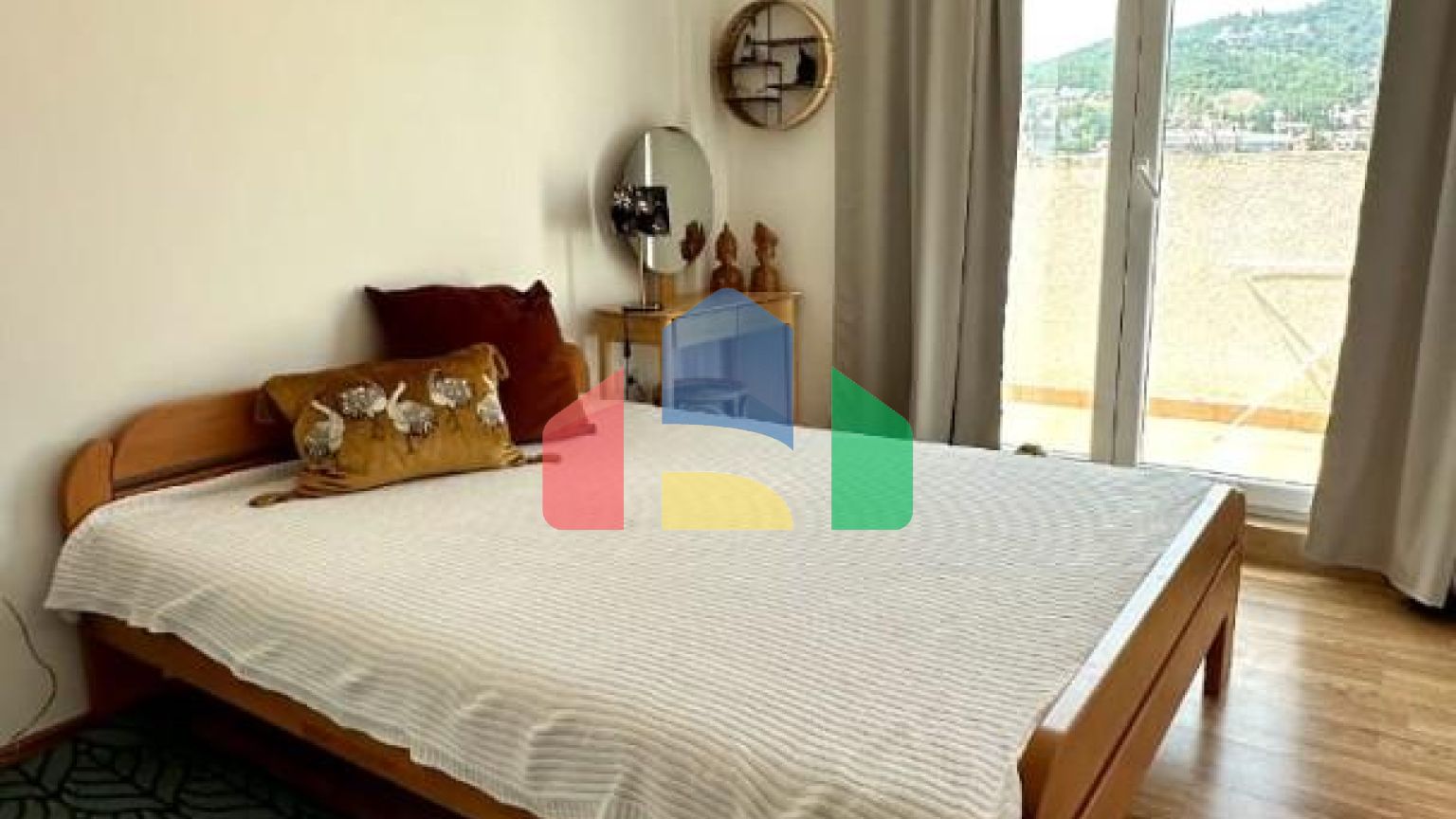 Квартира с 1 спальней  53м2 в городе Бар, район Ильино, близко к морю.