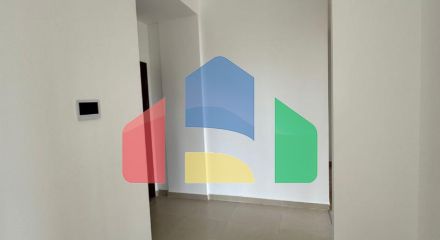 Новая квартира с 2 спальнями в комплексе премиум класса с бассейном в Баре.