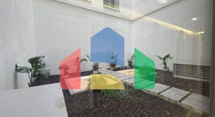 Новая квартира с 2 спальнями и панорамным видом на море, в комплексе премиум класса с бассейном в Баре.