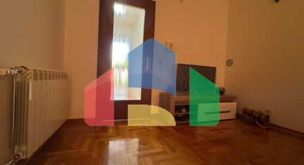 Комфортабельный дом в центре Бара у моря и всей городской инфраструктуры Комфортабельный дом в центре Бара у моря и всей городской инфраструктуры