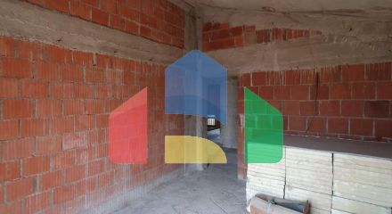 Трёхэтажный дом  в Баре