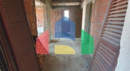 Трёхэтажный дом  в Баре