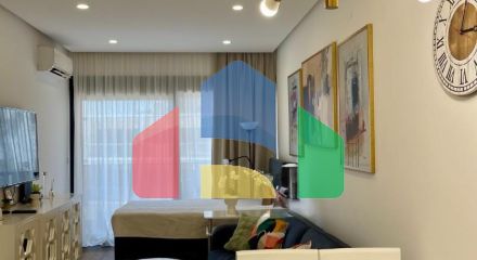 Однокомнатная квартира в жилом комплексе Soho Citу, Бар