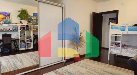 Spacious apartment in Bar for a large family