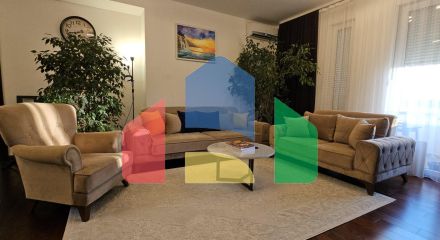 Просторная квартира в Баре для большой семьи