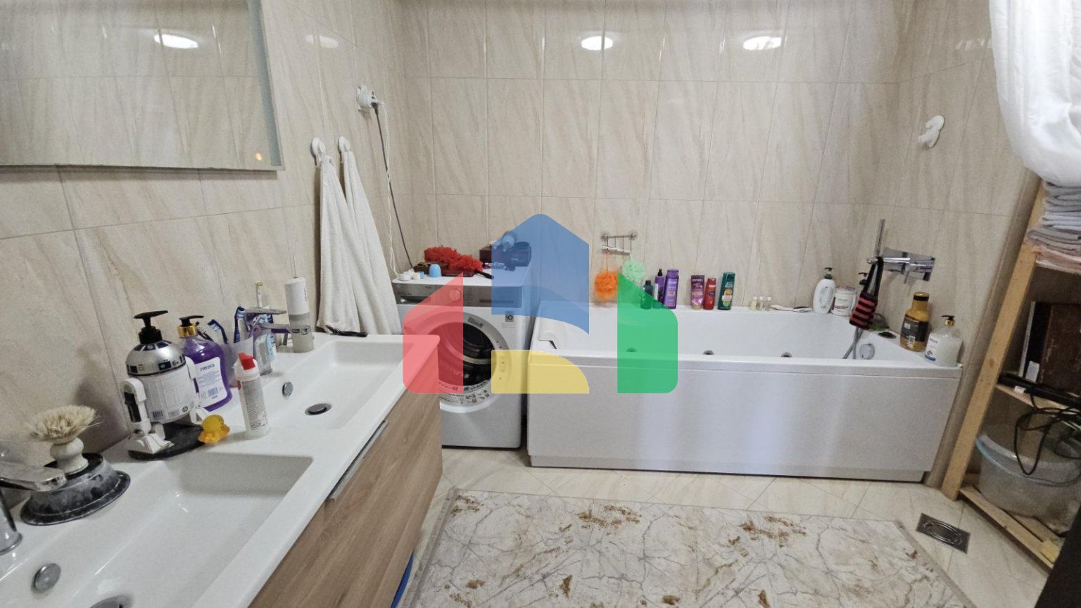 Просторная квартира в Баре для большой семьи