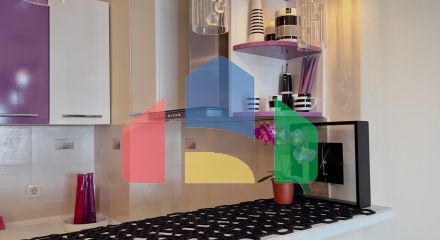 Продаётся квартира в Баре на первой линии моря