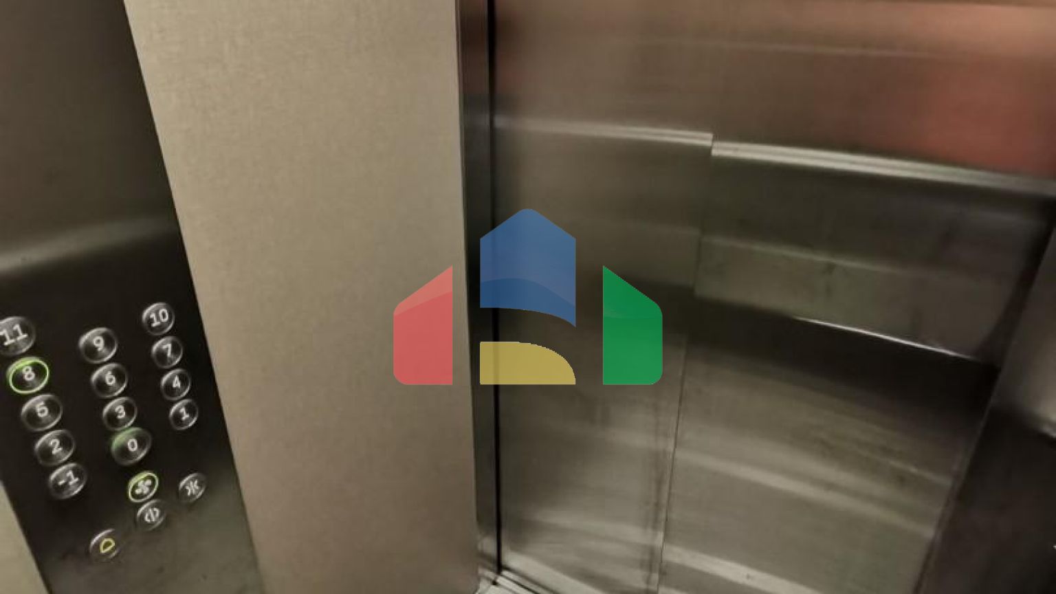 Квартира в новом современном доме в центре города Бар