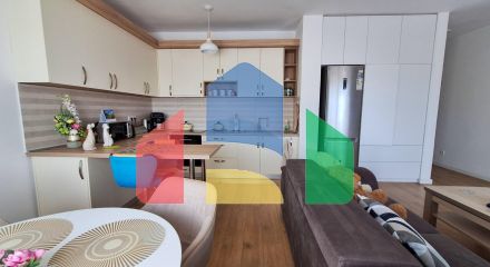 Квартира в новом современном доме в центре города Бар