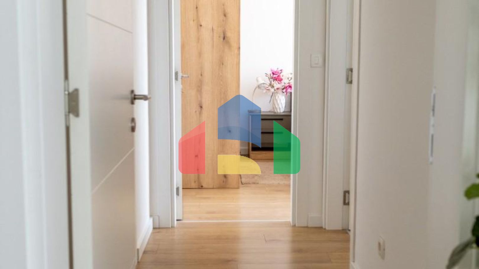 Квартира в новом современном доме в центре города Бар