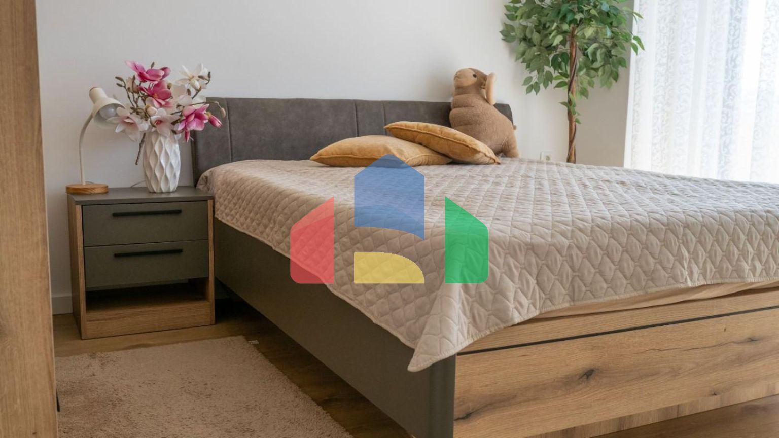 Квартира в новом современном доме в центре города Бар