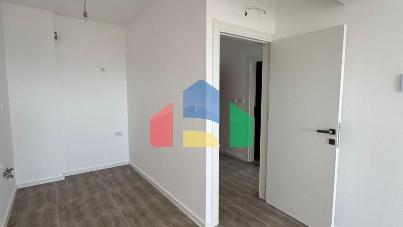 Продаётся квартира с панорамным видом на море город Бар