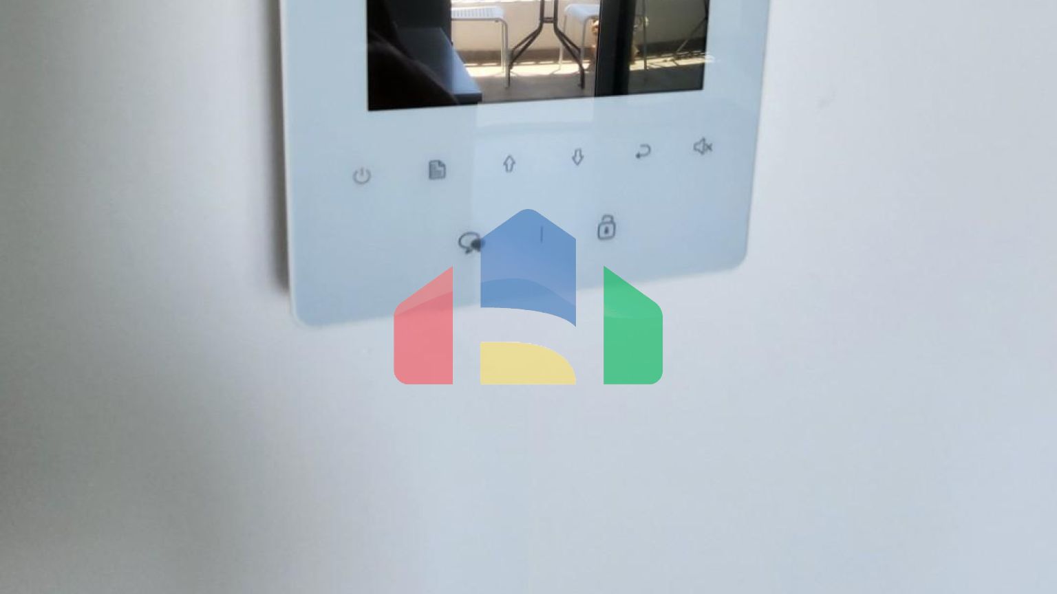 Студия в городе Бар с видом на море меблирована