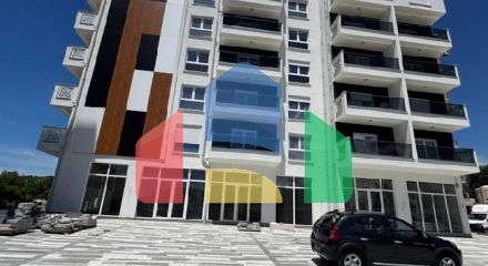 Apartment with sea view for sale in Bar