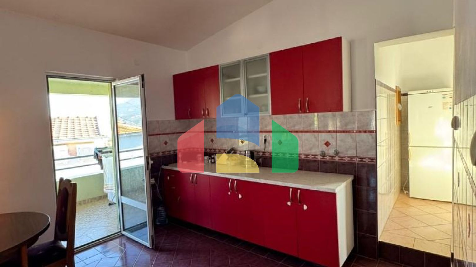 Уютный дом в Баре, район Шушань