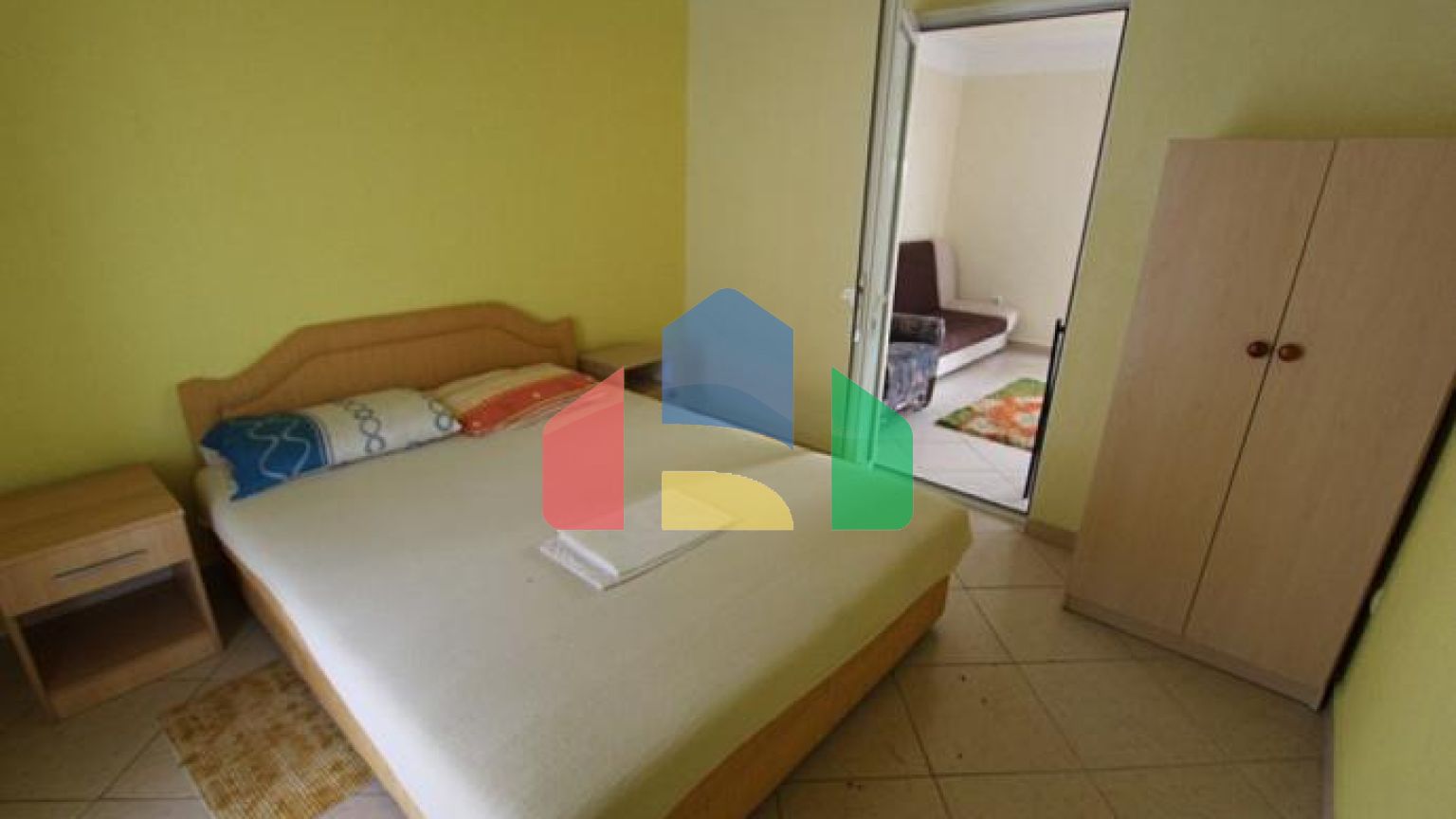 Отель в Сутоморе