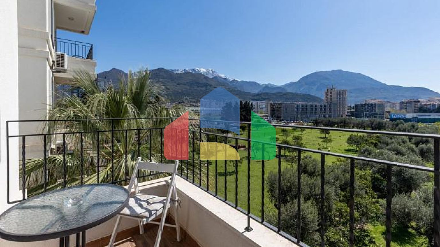 Современная студия 32 кв.м. в городе Бар