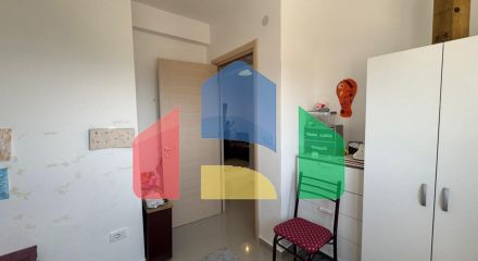 Квартира с 2 спальнями и видом на море и горы в Баре