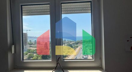 Квартира с 2 спальнями и видом на море и горы в Баре