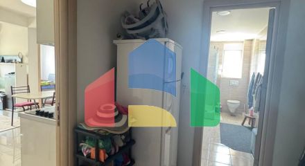 Квартира с 2 спальнями и видом на море и горы в Баре