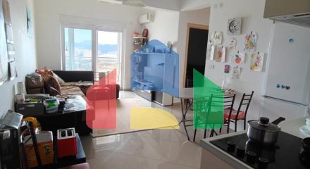 Квартира с 2 спальнями и видом на море и горы в Баре