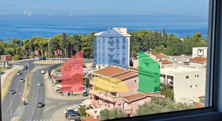 Квартира с 2 спальнями и видом на море и горы в Баре