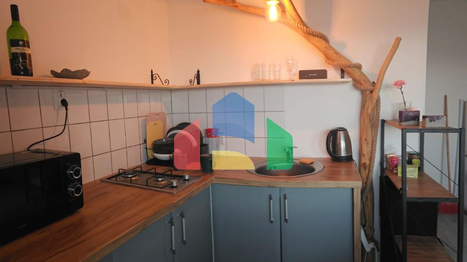 Продаётся квартира с видом на море и горы, Шушань, Бар