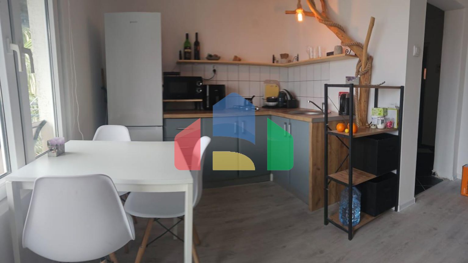 Продаётся квартира с видом на море и горы, Шушань, Бар