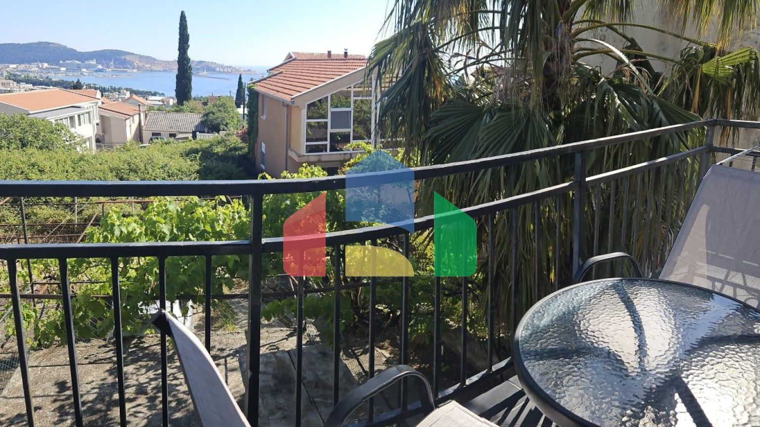 Продаётся квартира с видом на море и горы, Шушань, Бар