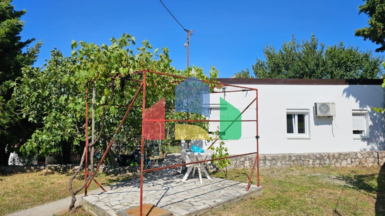 Продаётся дом с видом на море Бар, район Шушань