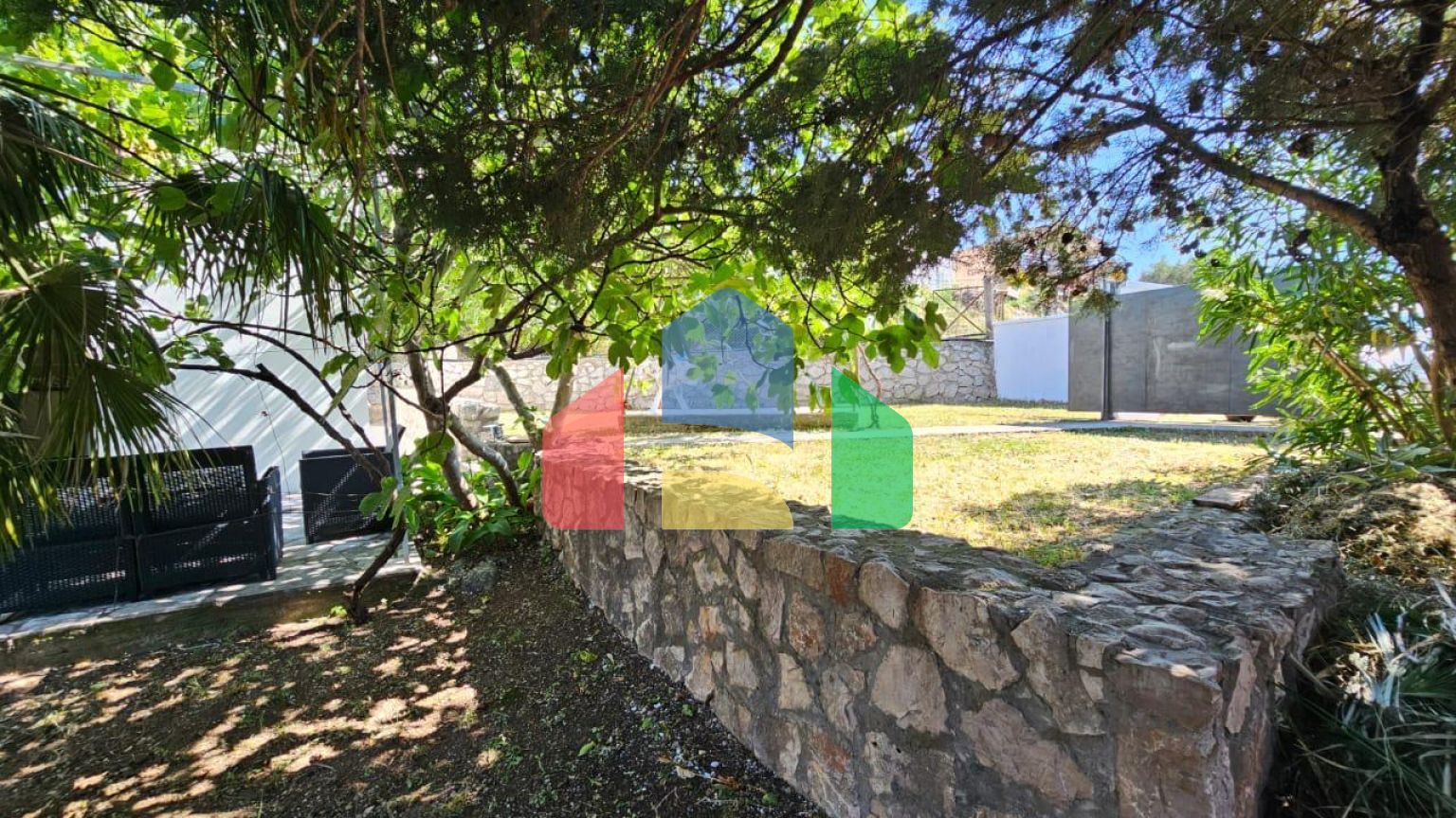 Продаётся дом с видом на море Бар, район Шушань