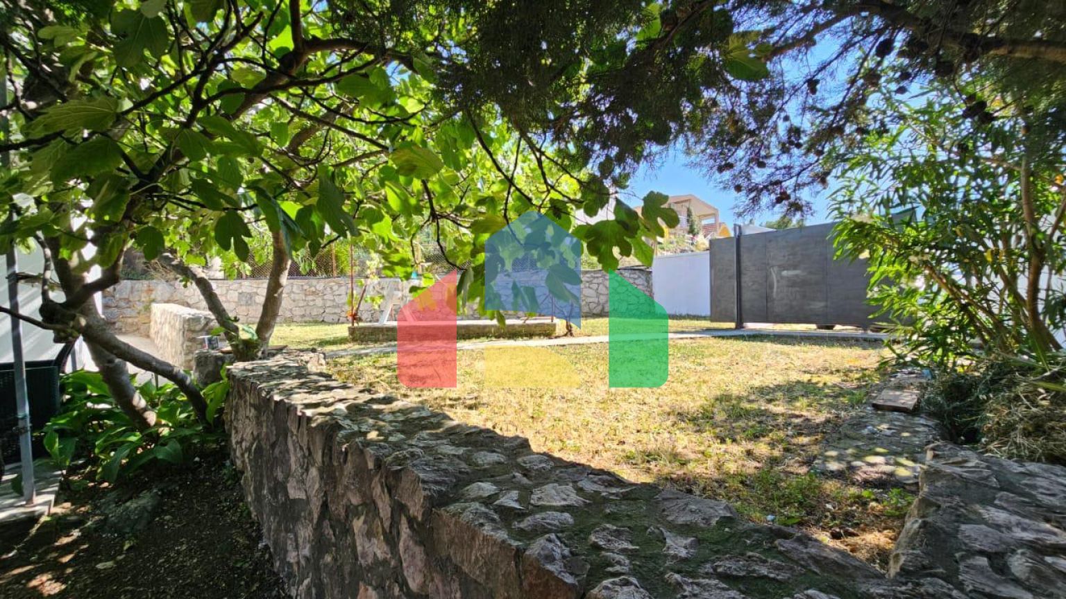 Продаётся дом с видом на море Бар, район Шушань