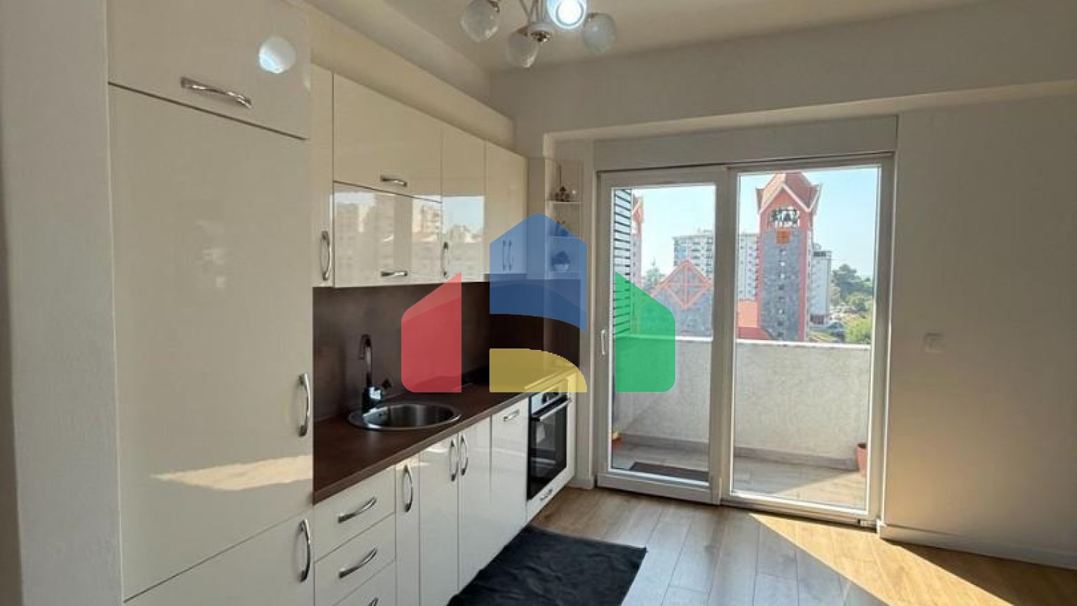 Квартира в центре Бара 52 м² новый дом