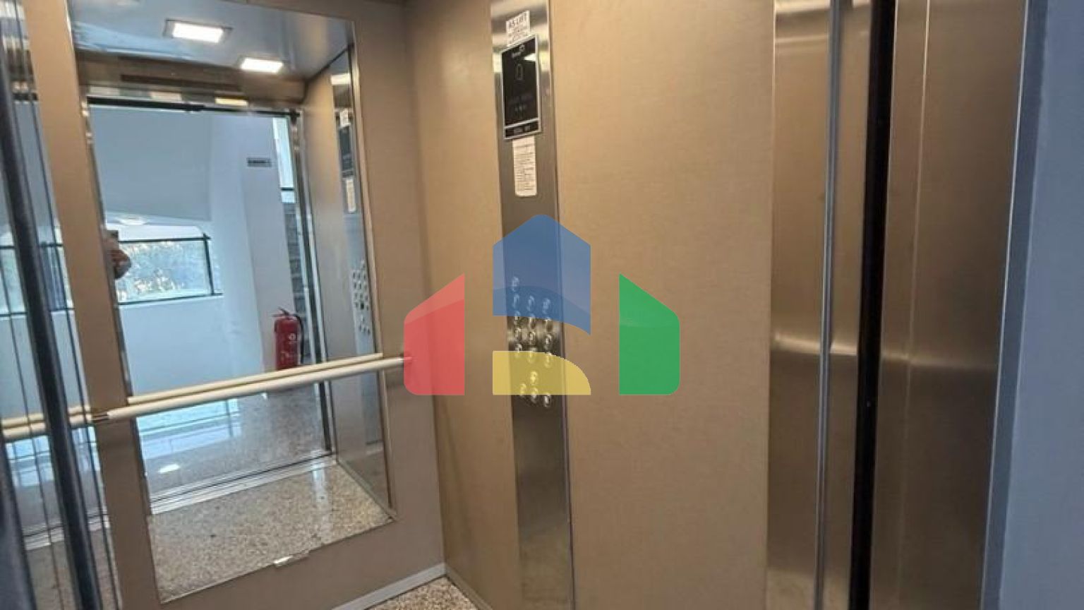 Квартира в центре Бара 52 м² новый дом