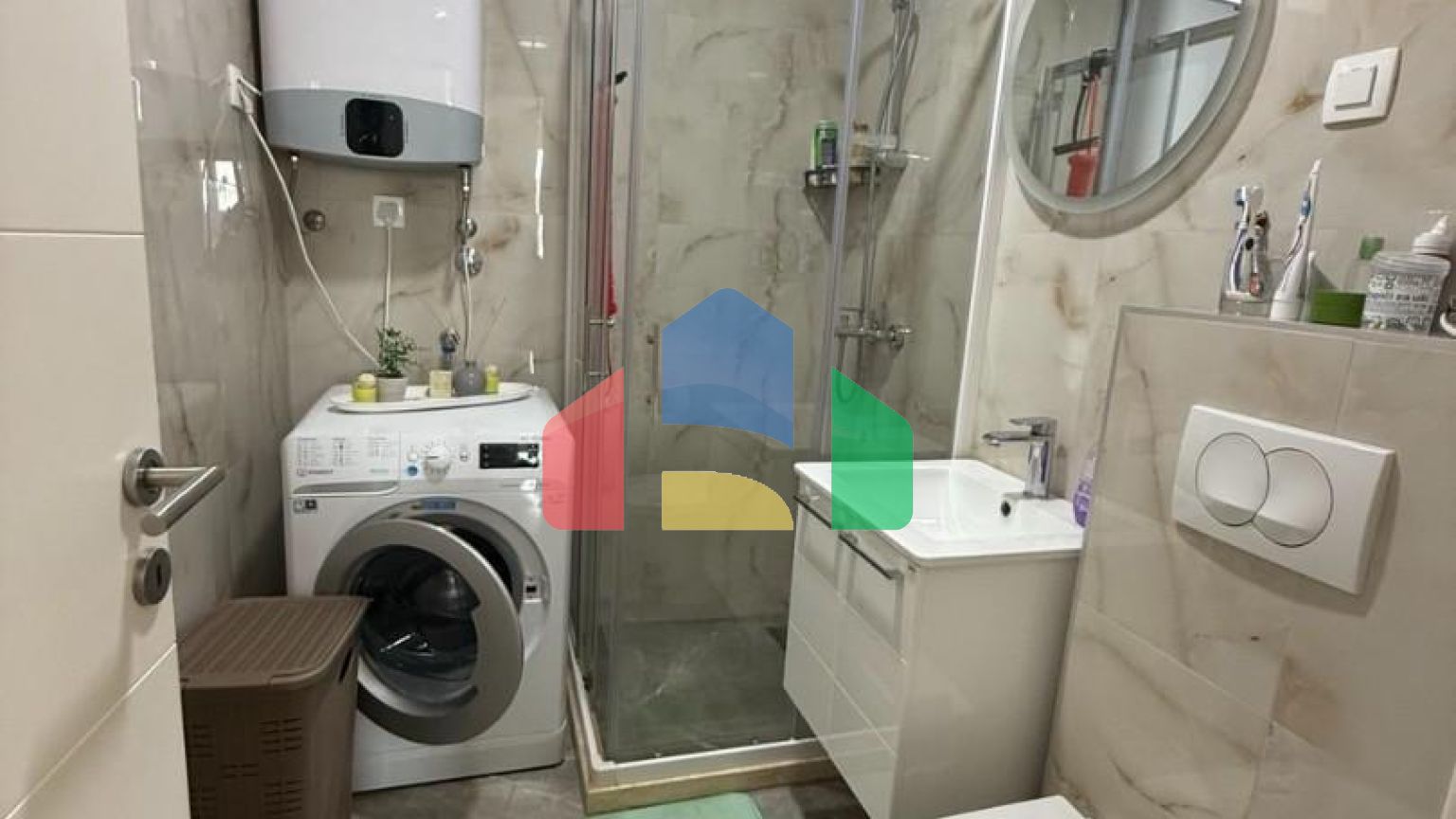 Квартира в центре Бара 52 м² новый дом