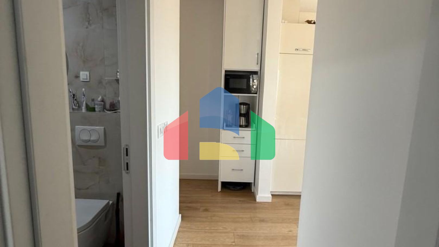 Квартира в центре Бара 52 м² новый дом