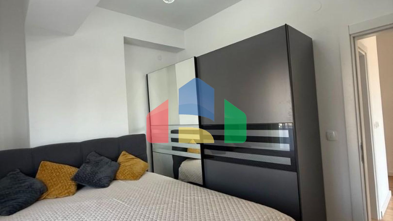 Квартира в центре Бара 52 м² новый дом