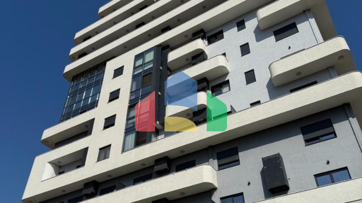 Квартира в центре Бара 52 м² новый дом