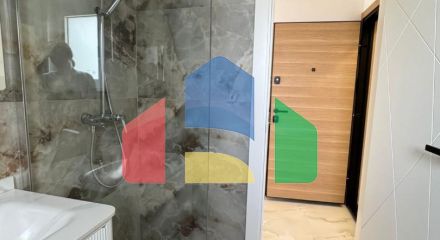 Квартиры в новом доме рядом с морем и спортивным центром Тополица, Бар