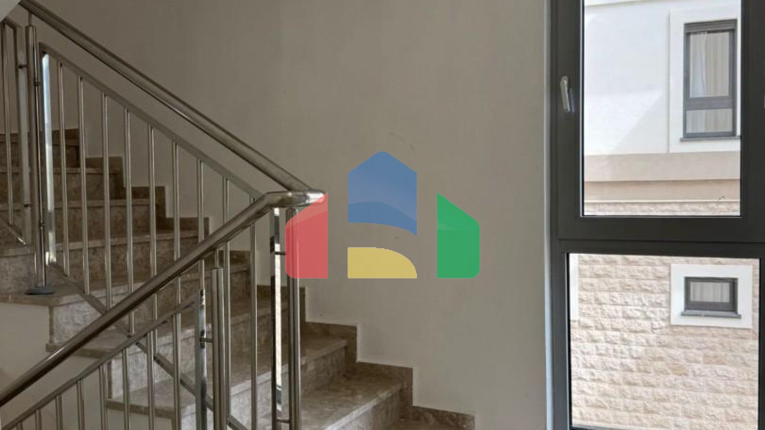 Квартиры в новом доме рядом с морем и спортивным центром Тополица, Бар