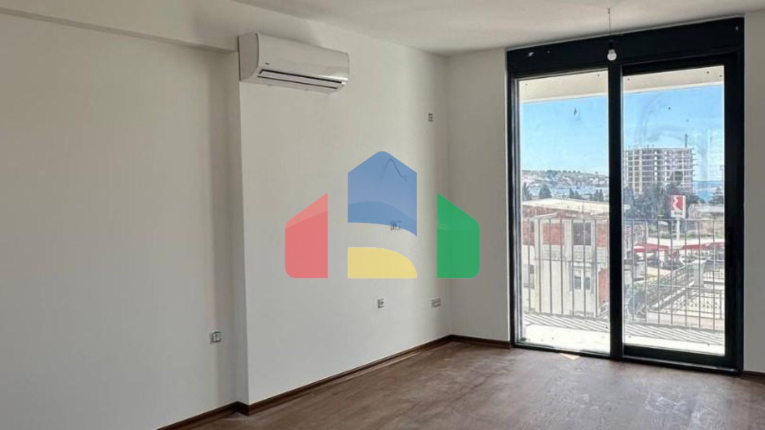 Бар, Иллино, комплекс One Residence.  Квартира с одной спальней  44 м²