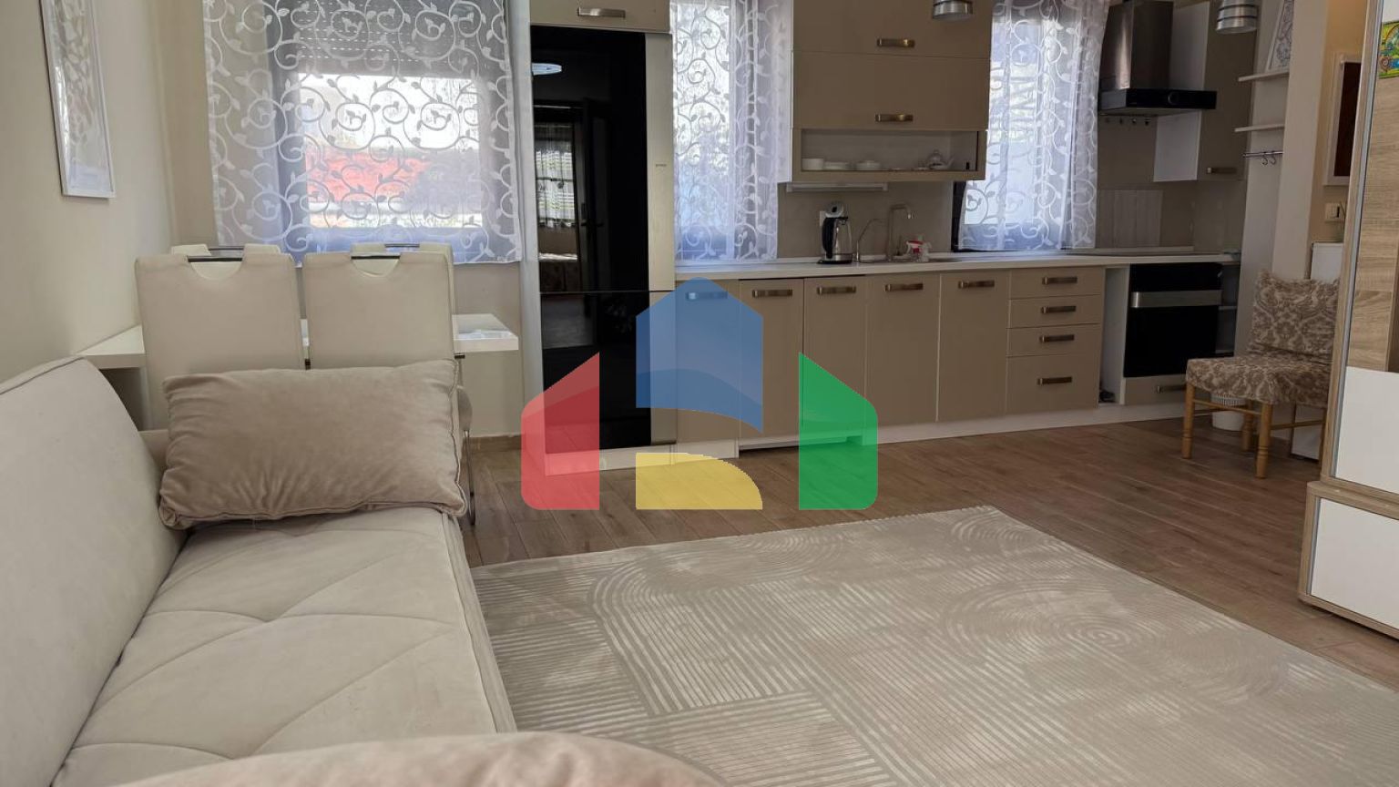 Продаётся меблированная квартира в районе Soho City, Бар 135.000 евро