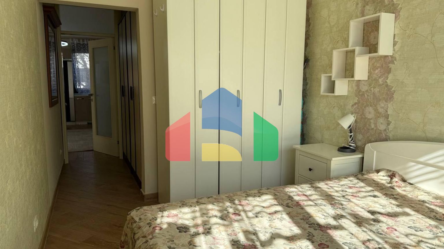 Продаётся меблированная квартира в районе Soho City, Бар 135.000 евро