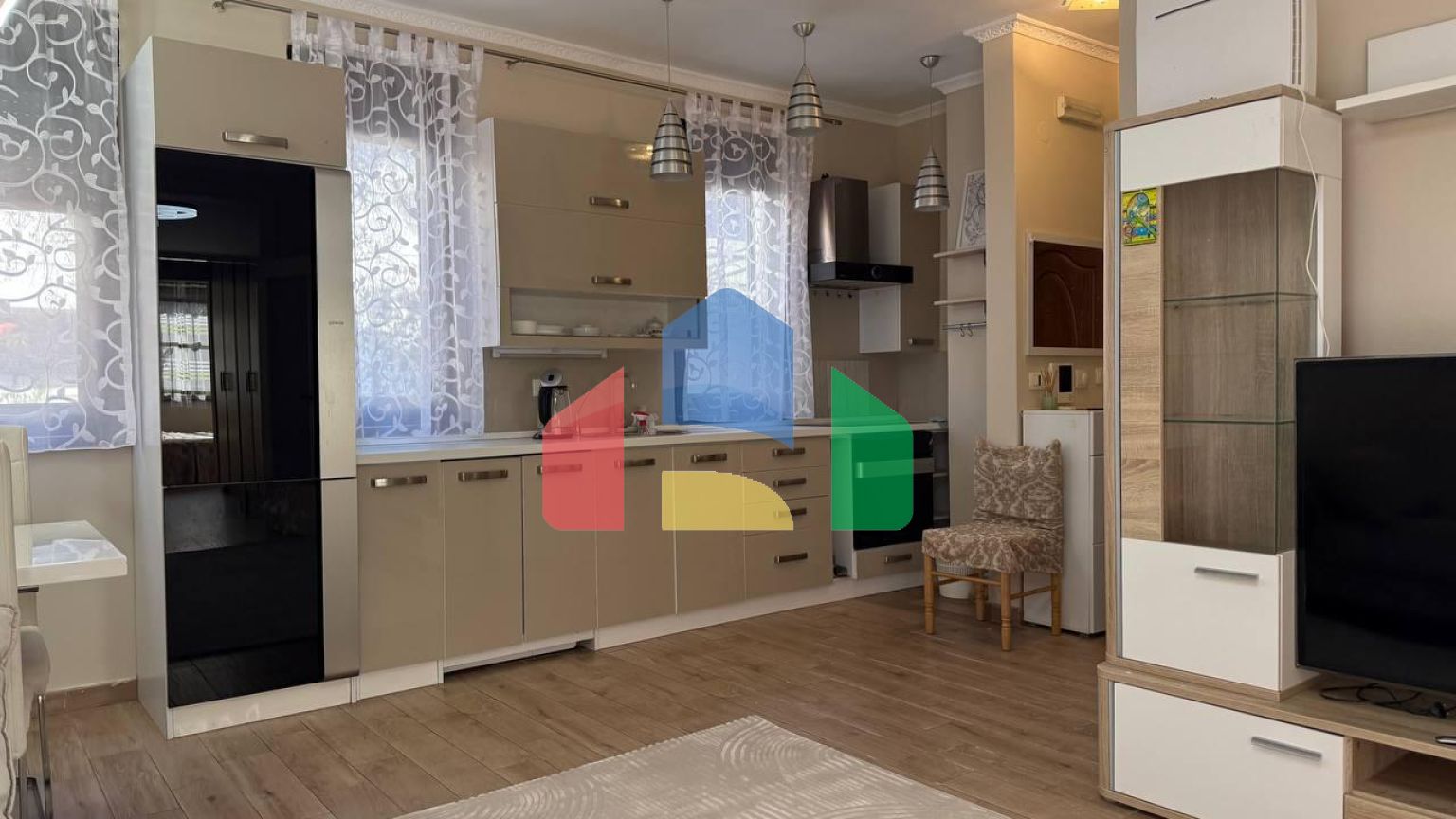 Продаётся меблированная квартира в районе Soho City, Бар 135.000 евро