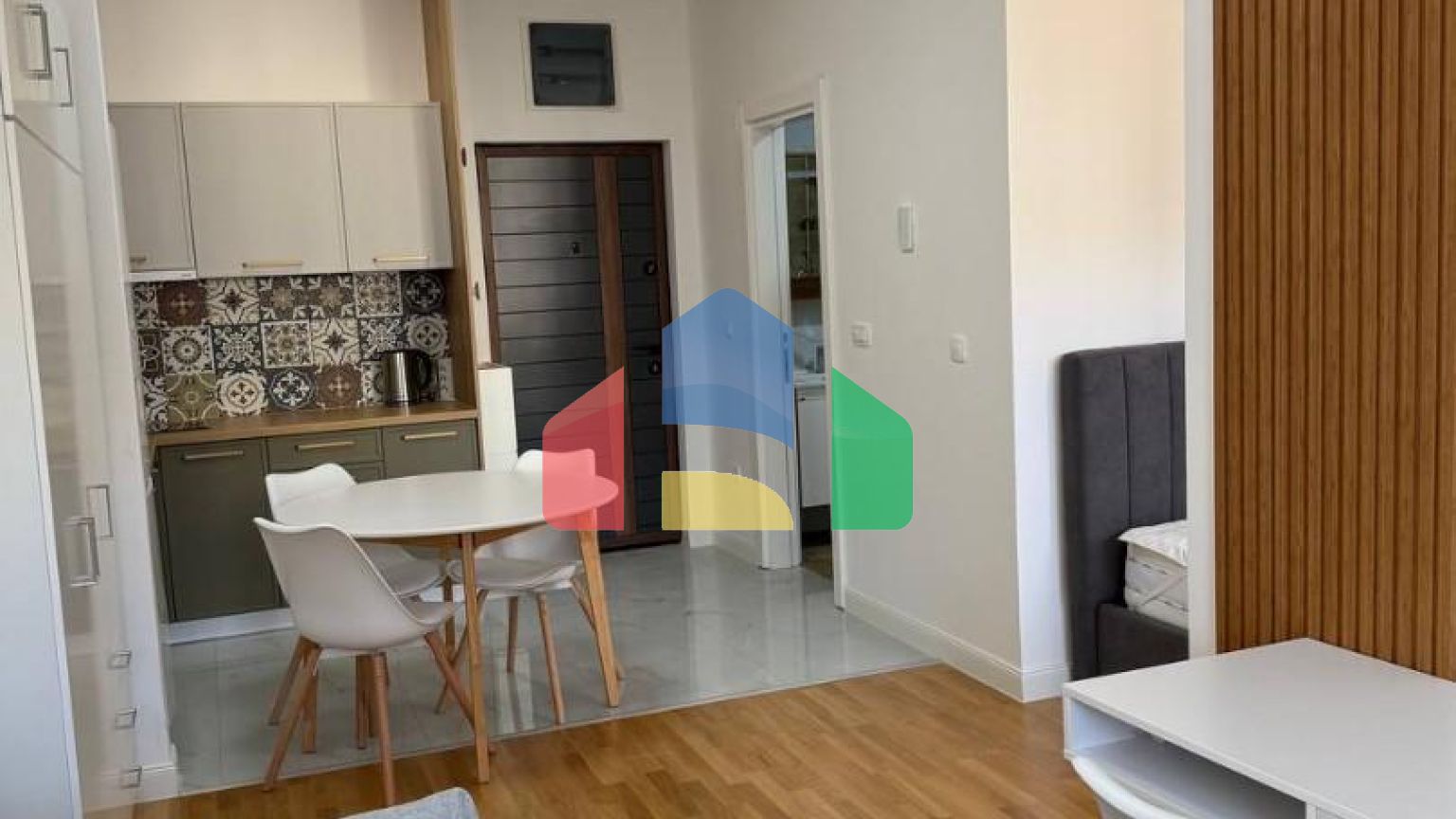 Современная квартира в центре Бара, новый дом 2025 года