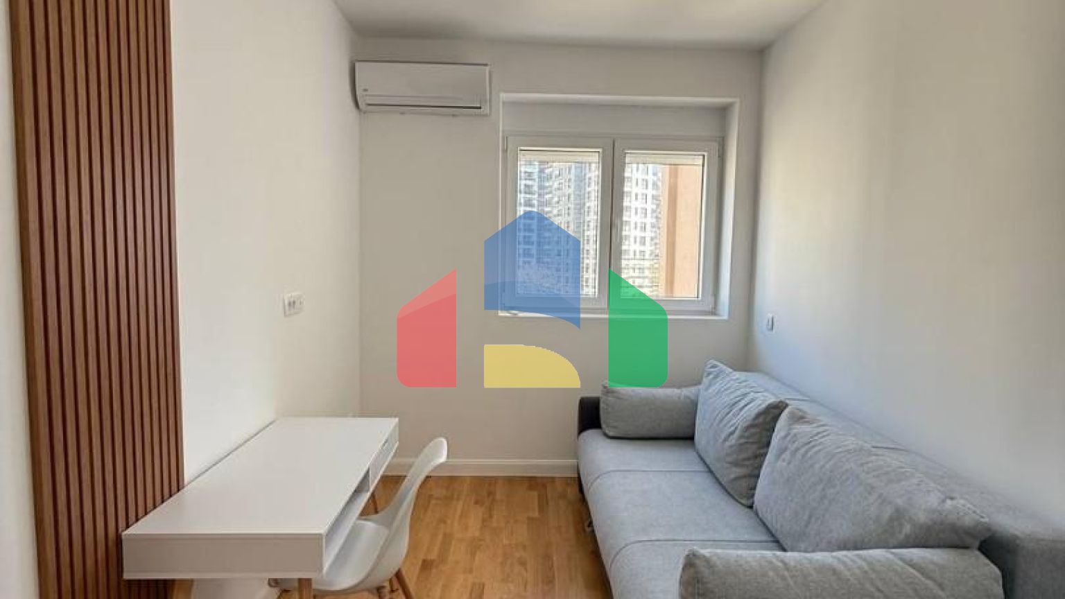 Современная квартира в центре Бара, новый дом 2025 года