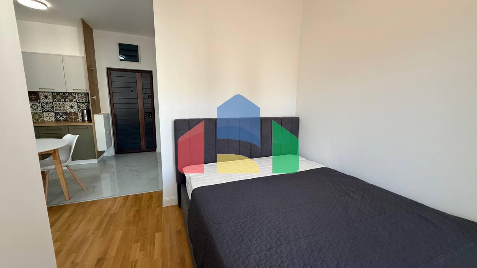 Современная квартира в центре Бара, новый дом 2025 года