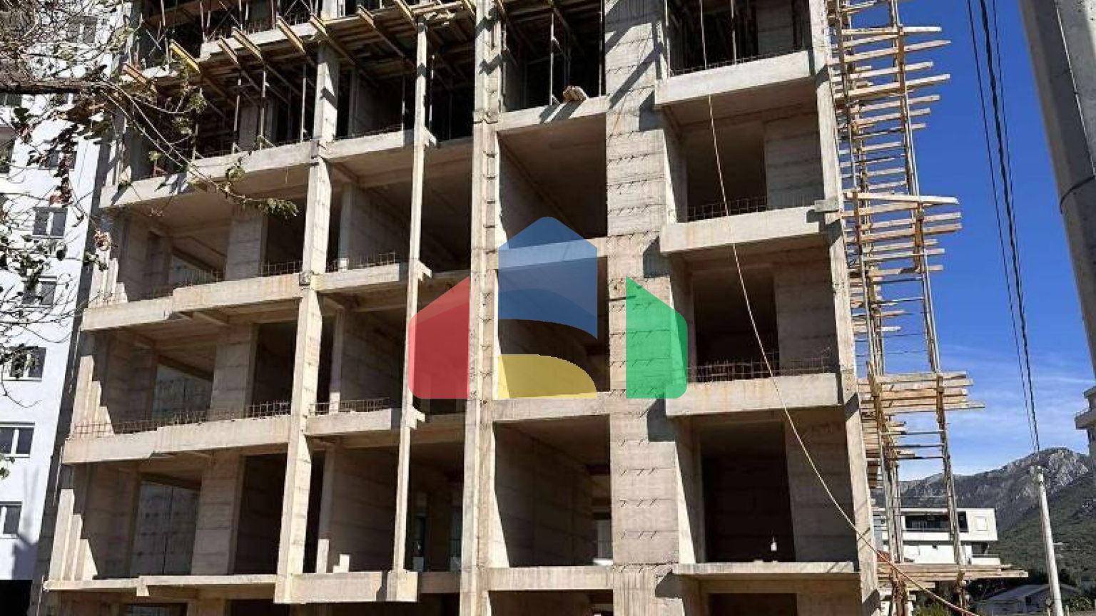 Современная квартира с видом на море в новом районе Барa, 55 м², 2 этаж, рассрочка до июня 2026