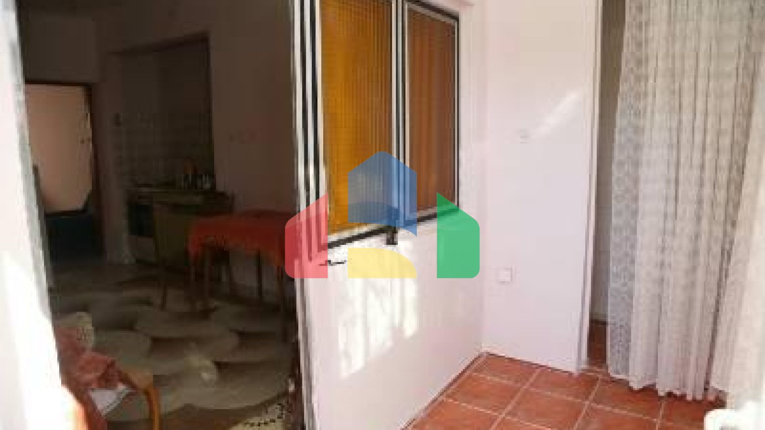 Продаётся семейный дом в Баре, посёлок Белиши.