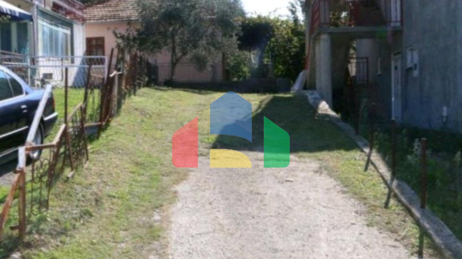 Продаётся семейный дом в Баре, посёлок Белиши.